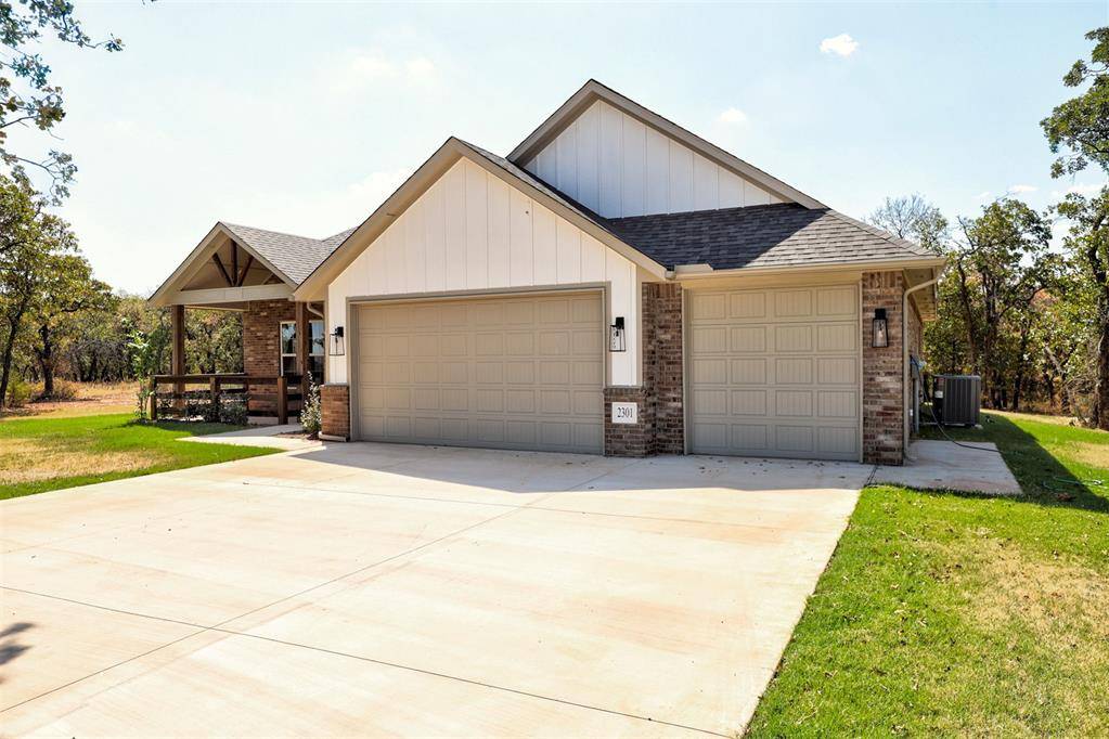 2301 Greys Harbor RD, Blanchard, OK 73010