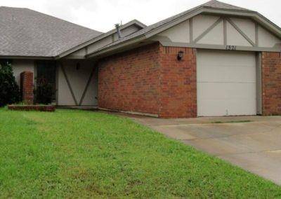 1321 Pennington AVE, Edmond, OK 73012