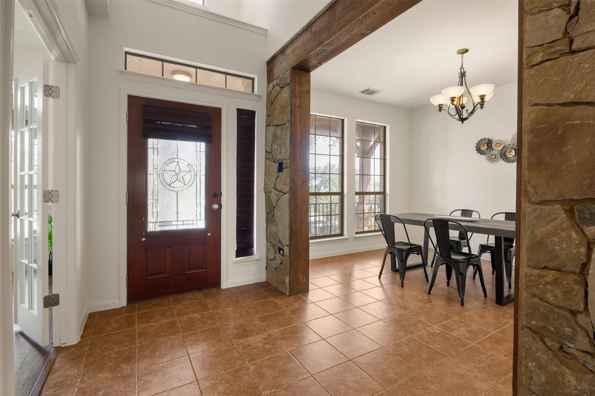 201 Saint Richie LN, Austin, TX 78737