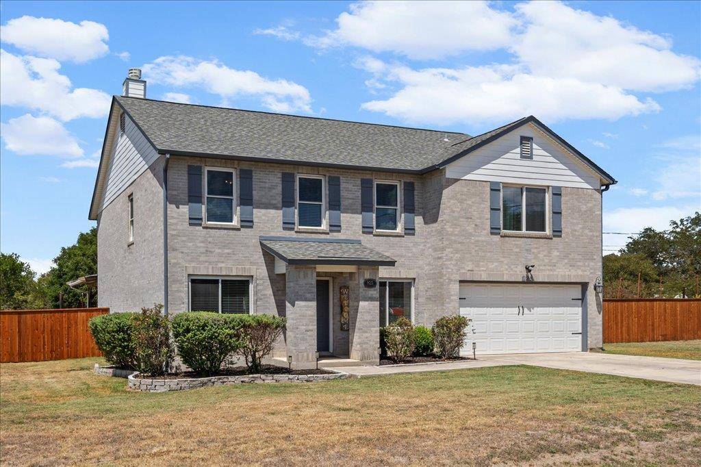 821 Bella Vista CIR, Kyle, TX 78640
