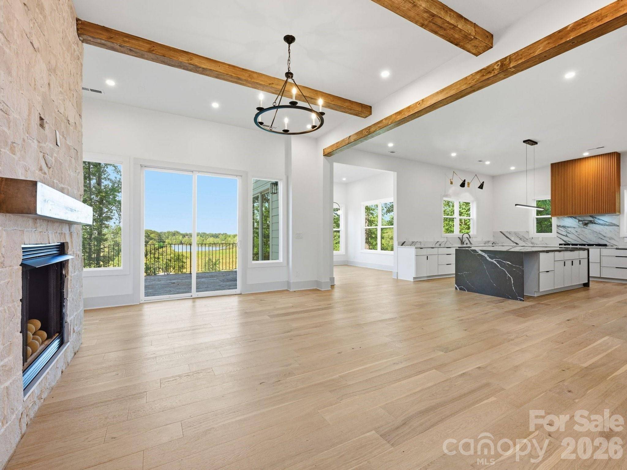 124 Clipper LN, Mooresville, NC 28117