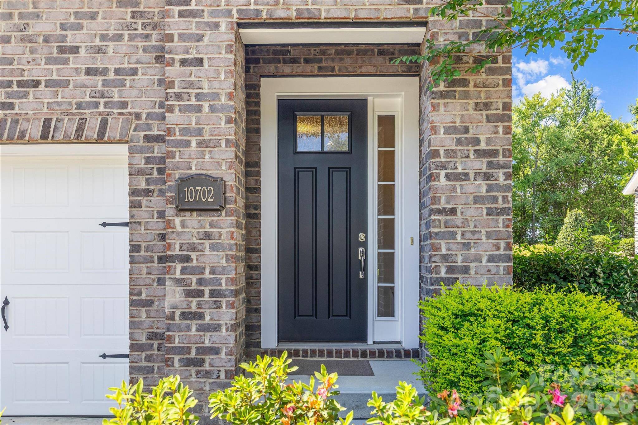 10702 Endhaven Village DR, Charlotte, NC 28277