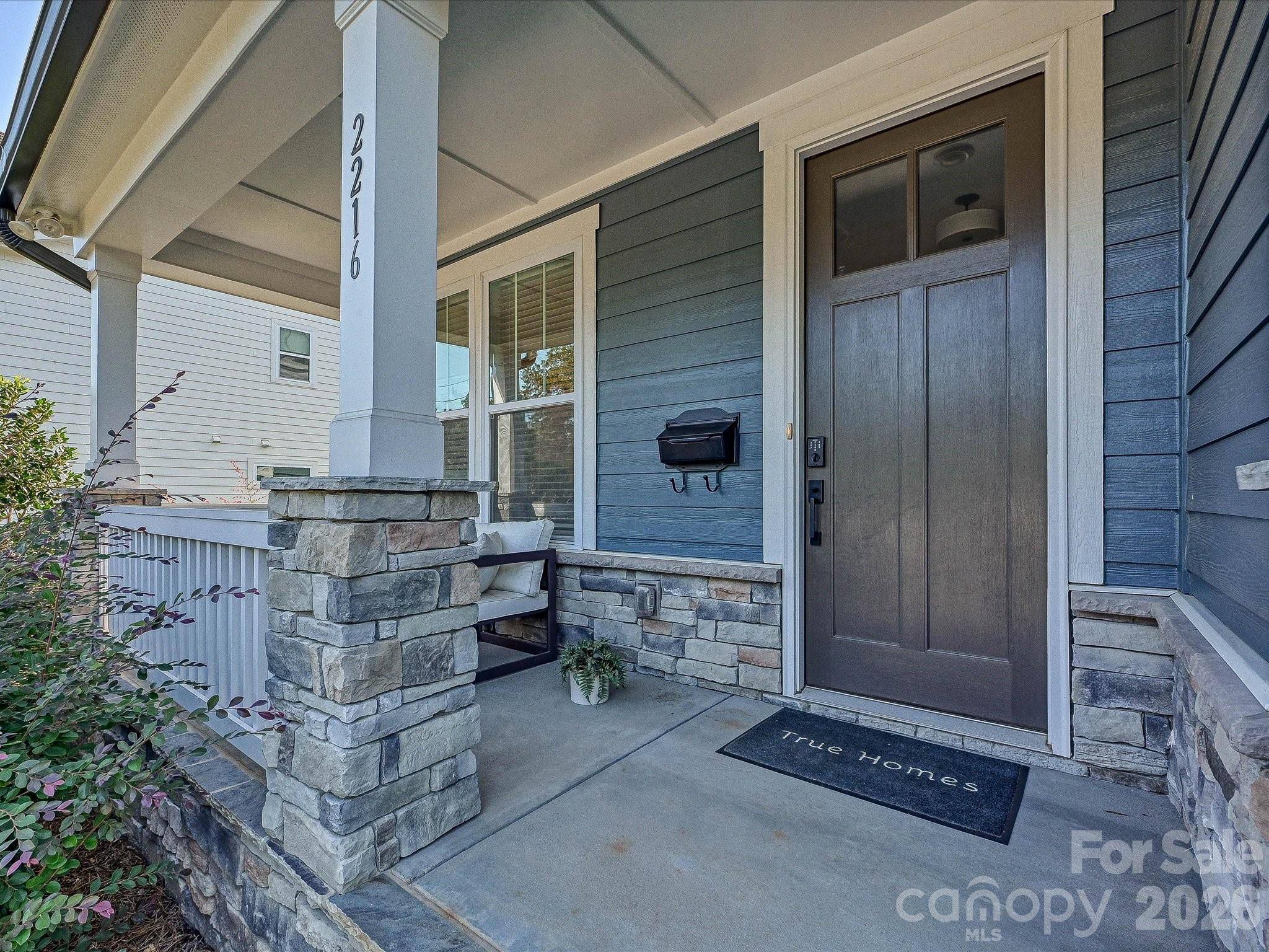2216 Catalina AVE, Charlotte, NC 28206