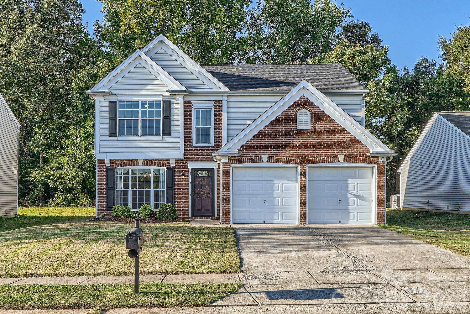 8631 Challenger DR, Charlotte, NC 28213