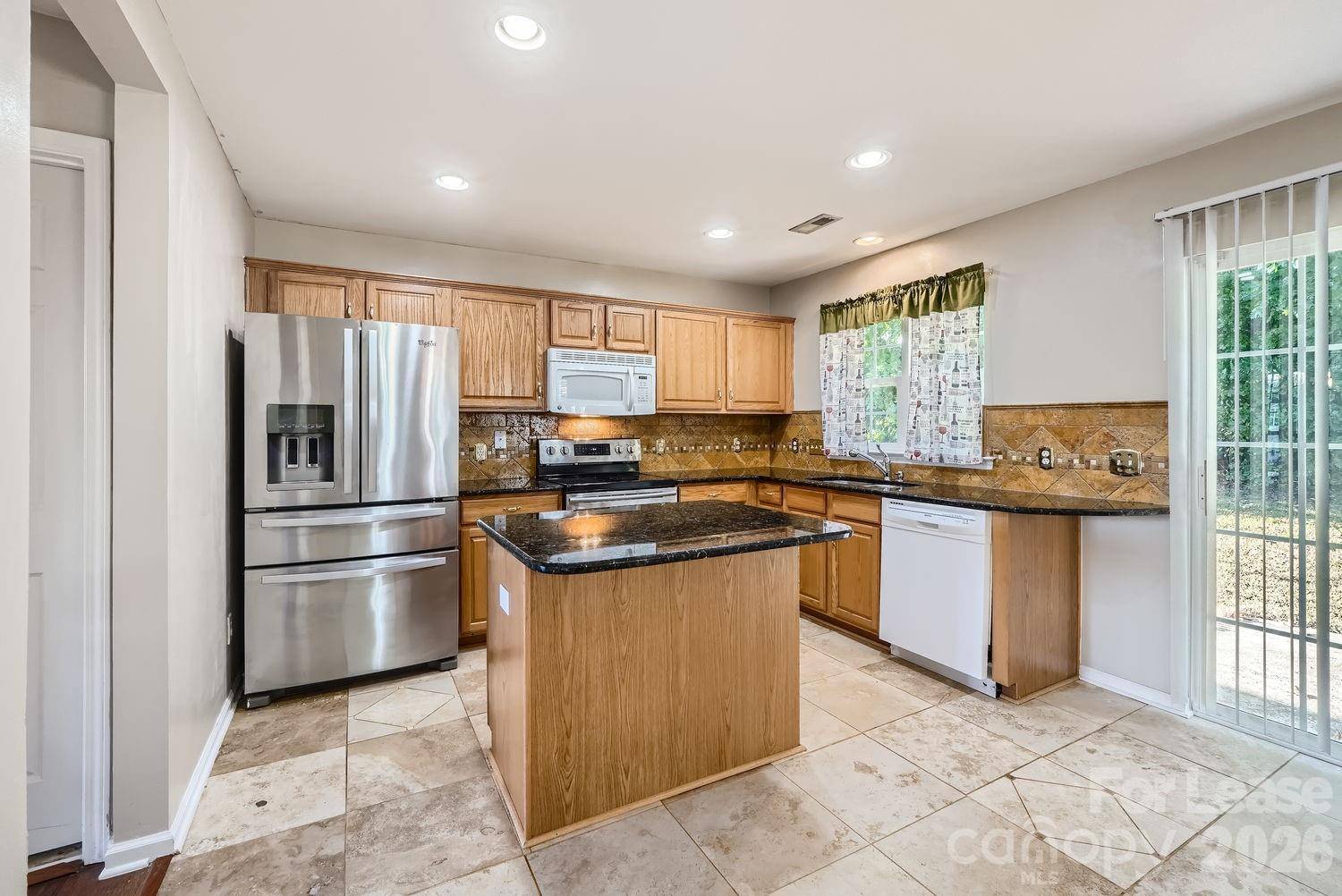 8631 Challenger DR, Charlotte, NC 28213