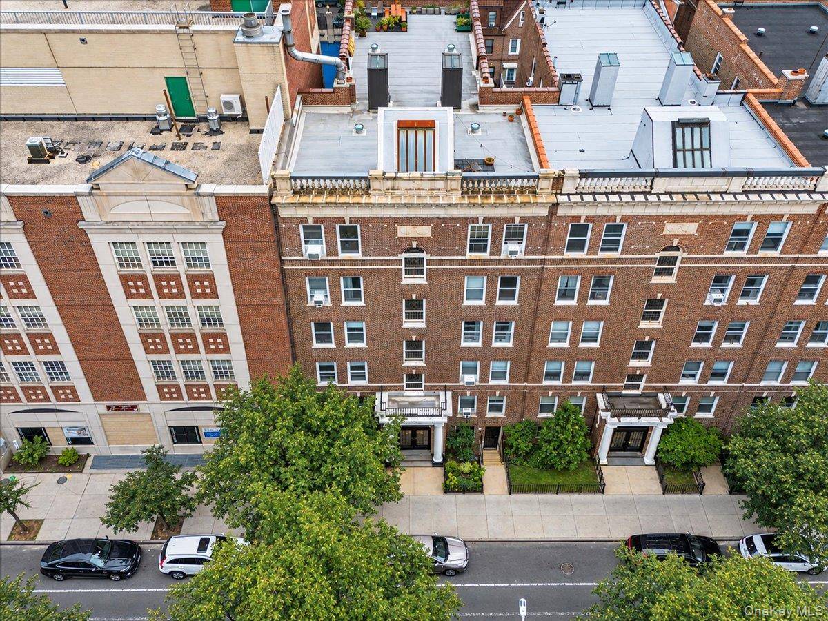 3431 82nd Street #1, Jackson Heights, NY 11372