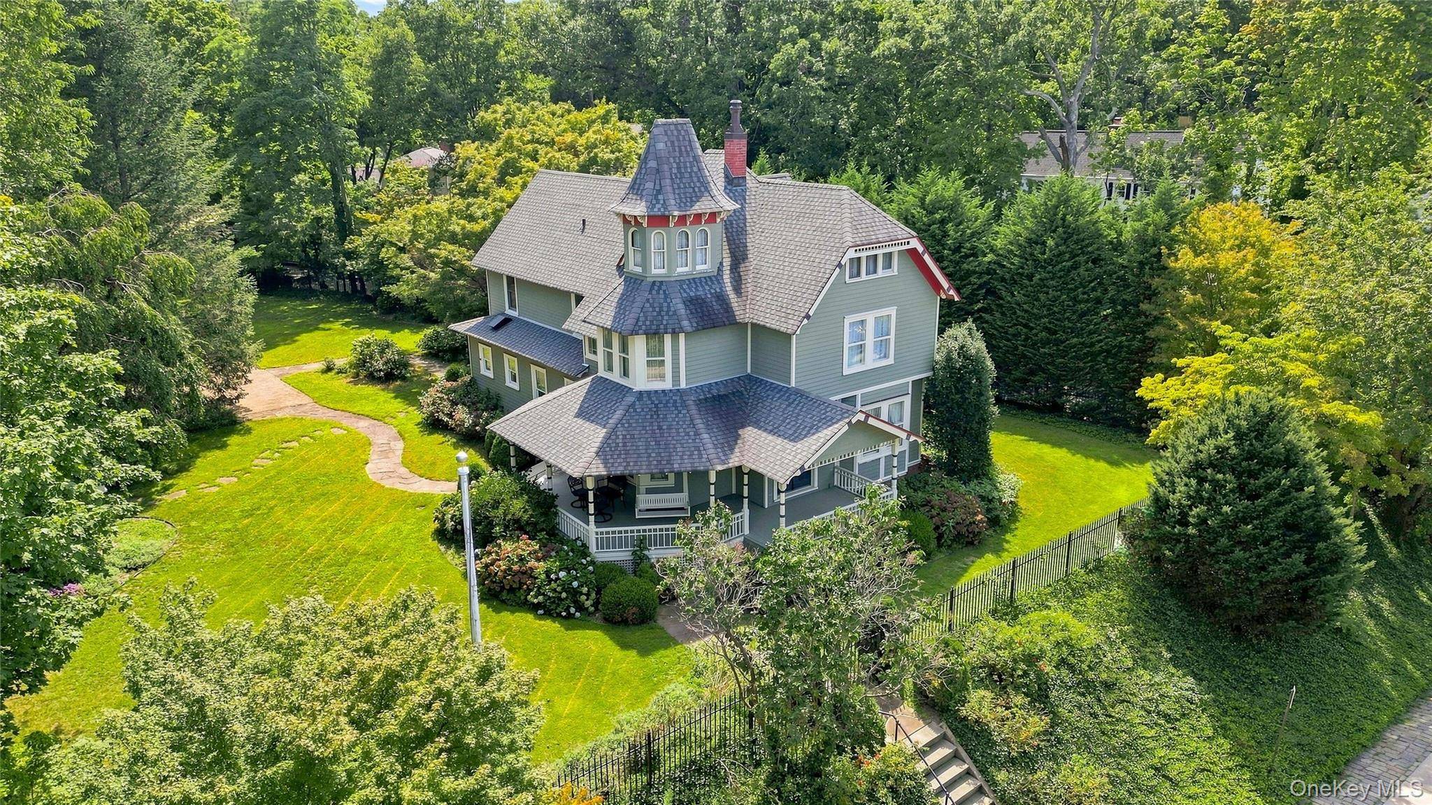 534 Main ST, Northport, NY 11768