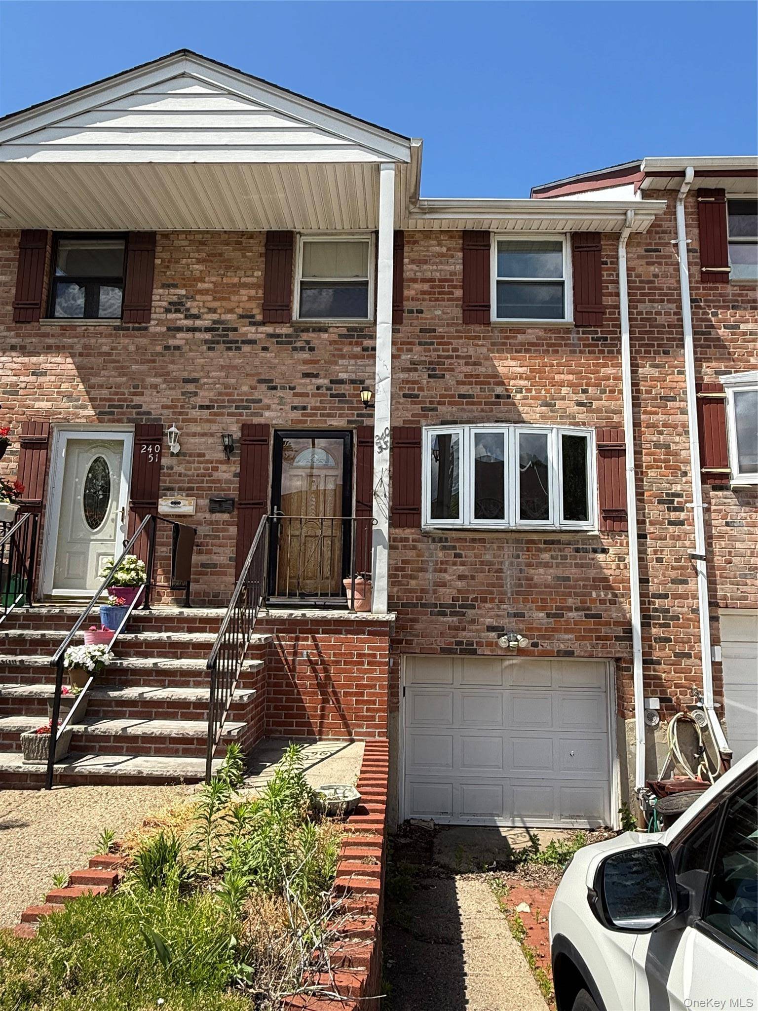 240-53 66th AVE, Little Neck, NY 11362