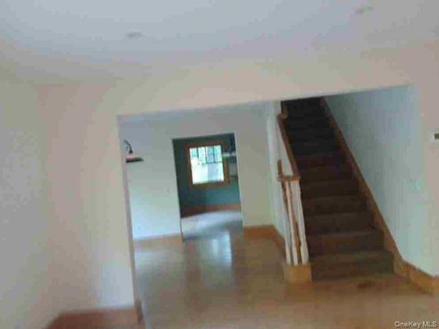 6 Brookside LN, Ossining, NY 10562