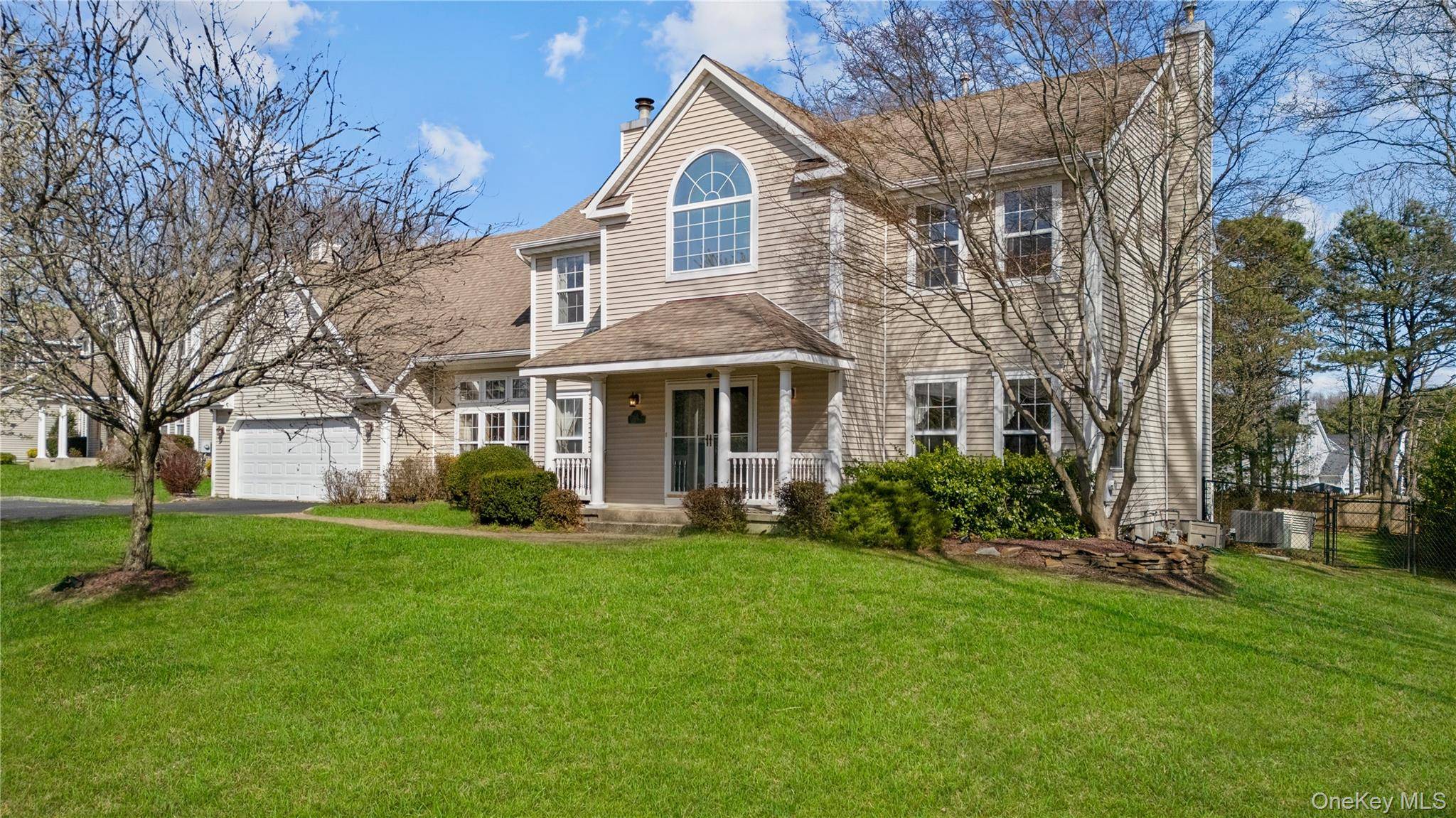 23 Varsity BLVD, East Setauket, NY 11733