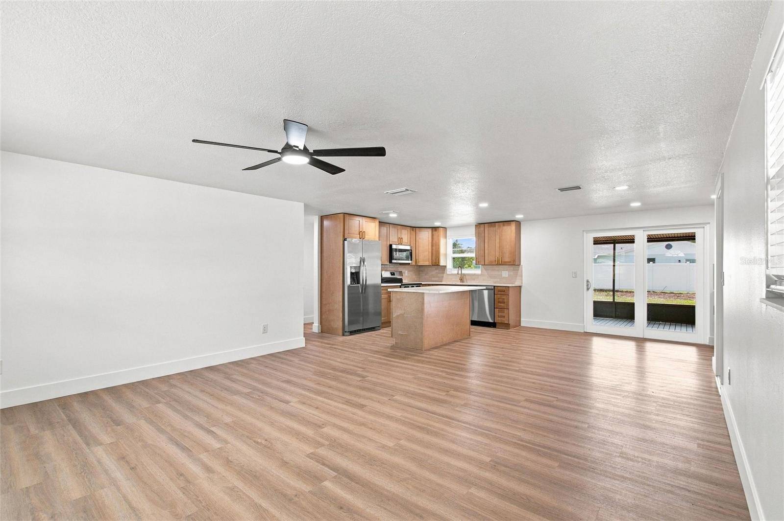 3214 ACACIA ST, Lutz, FL 33558