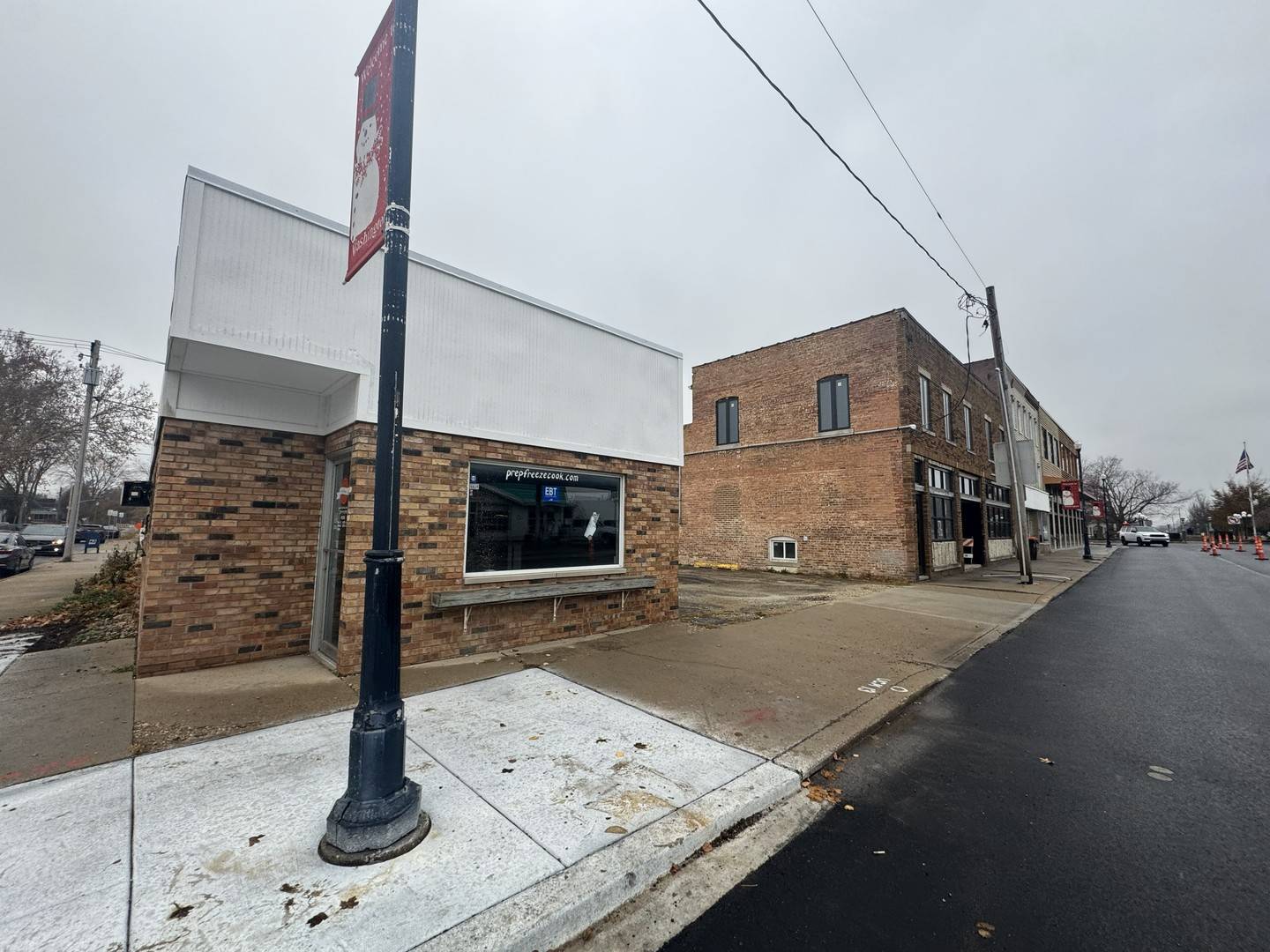126 Walnut ST, Washington, IL 61571