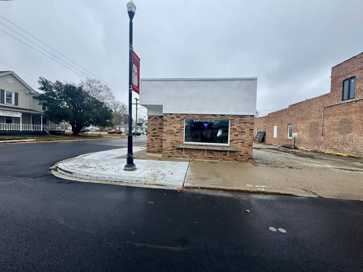 126 Walnut ST, Washington, IL 61571