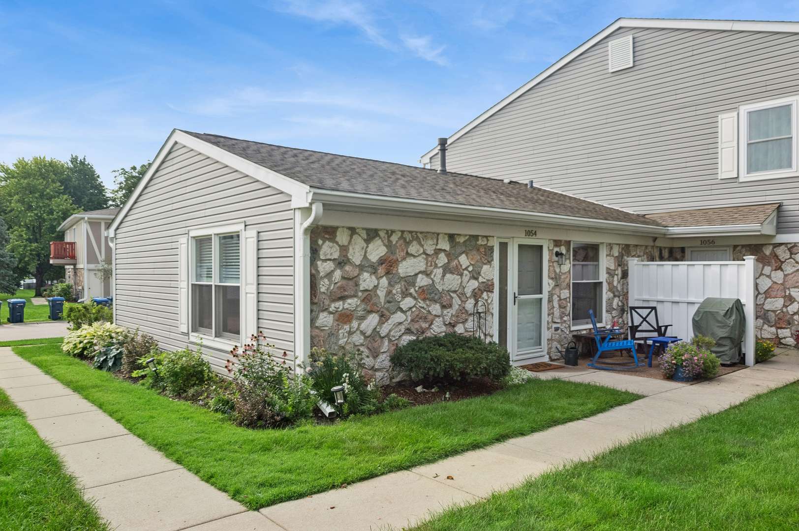 1054 Brunswick HBR #0, Schaumburg, IL 60193