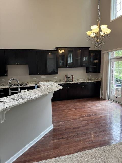 140 Roundtree CT, Bloomingdale, IL 60108