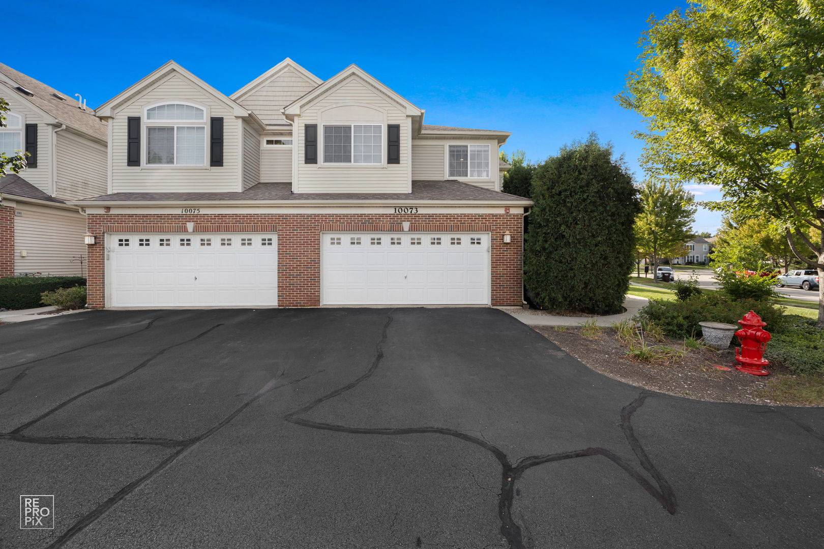 10073 CUMMINGS ST, Huntley, IL 60142