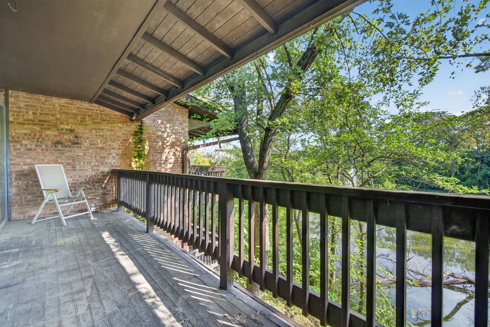 5518 E Lake DR #90-C, Lisle, IL 60532