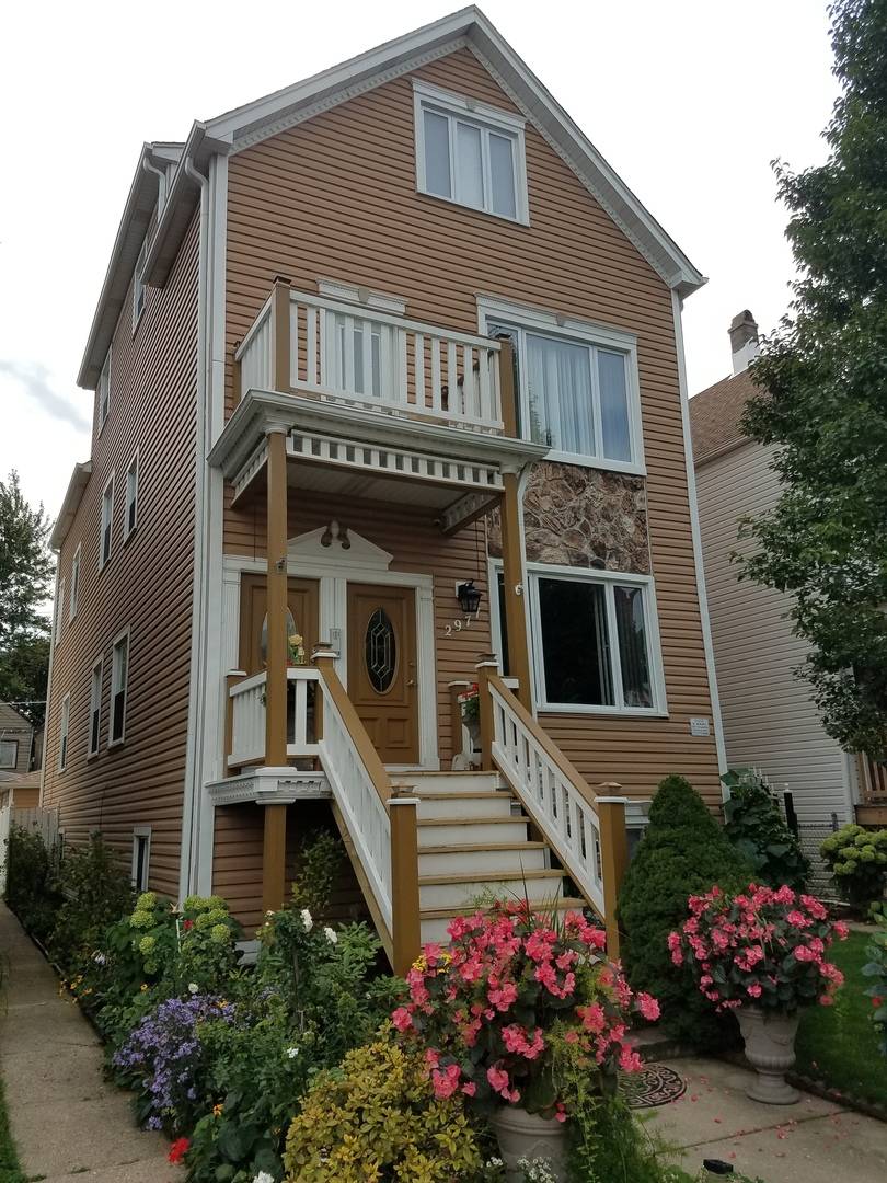 2977 N Lawndale AVE #2, Chicago, IL 60618