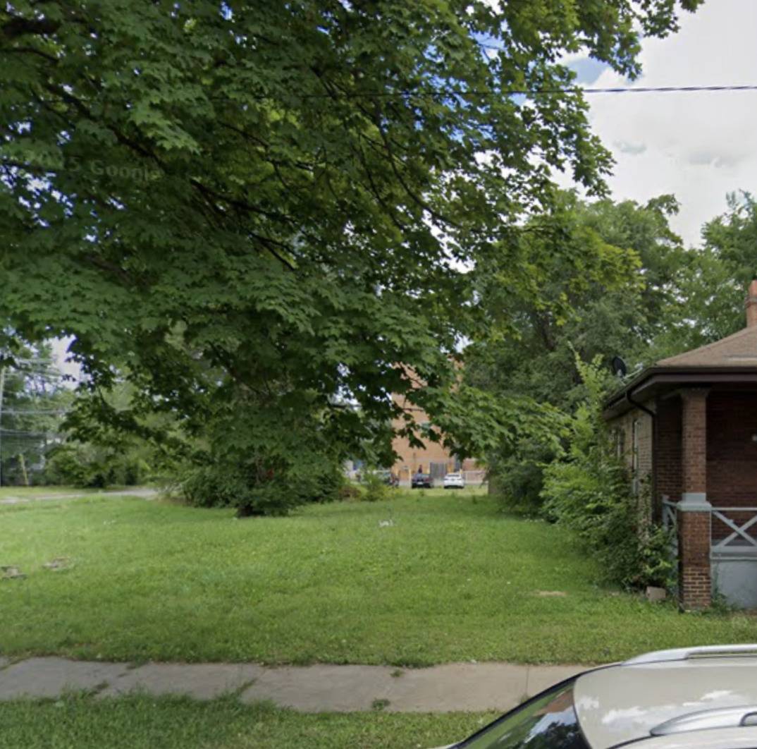 11805 S Peoria ST, Chicago, IL 60643