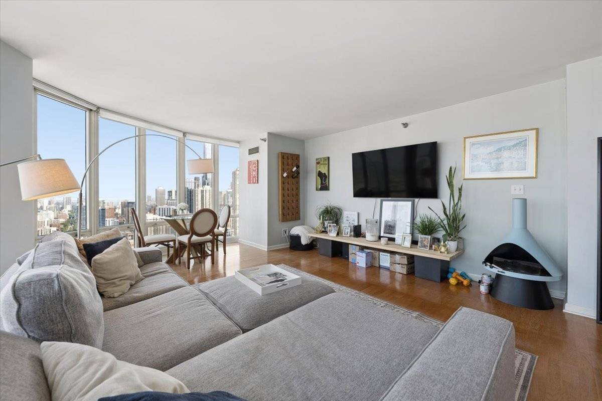 345 N LaSalle ST #4601, Chicago, IL 60654