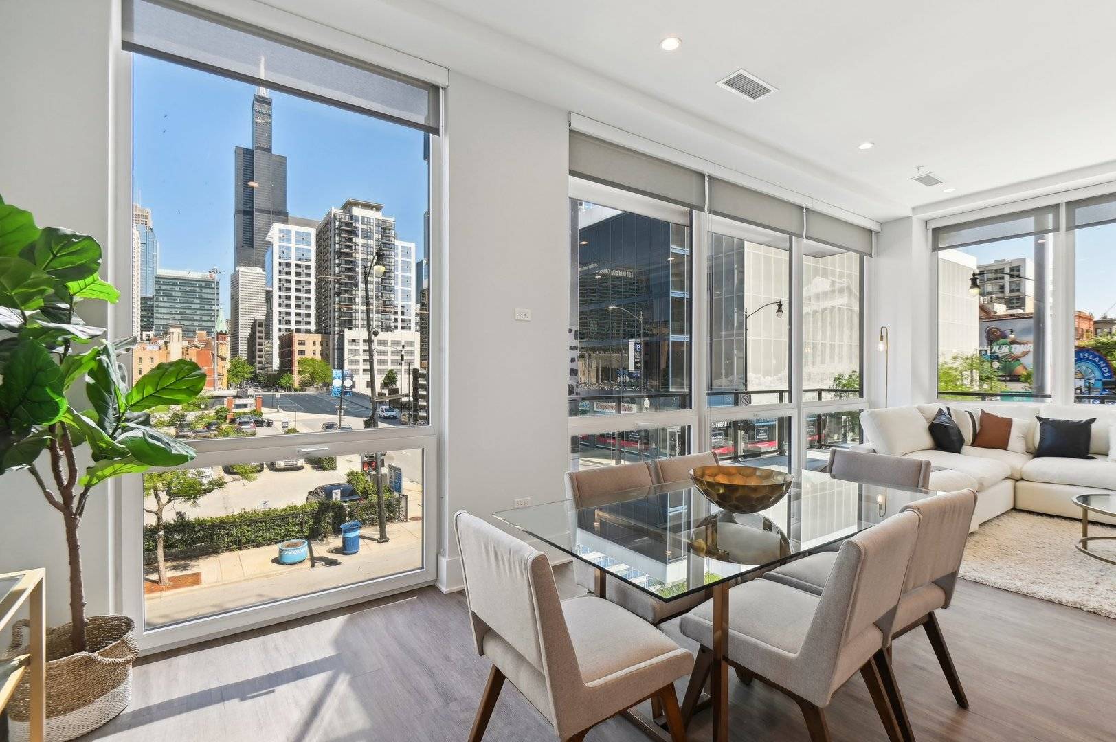 812 W Adams ST #502, Chicago, IL 60607