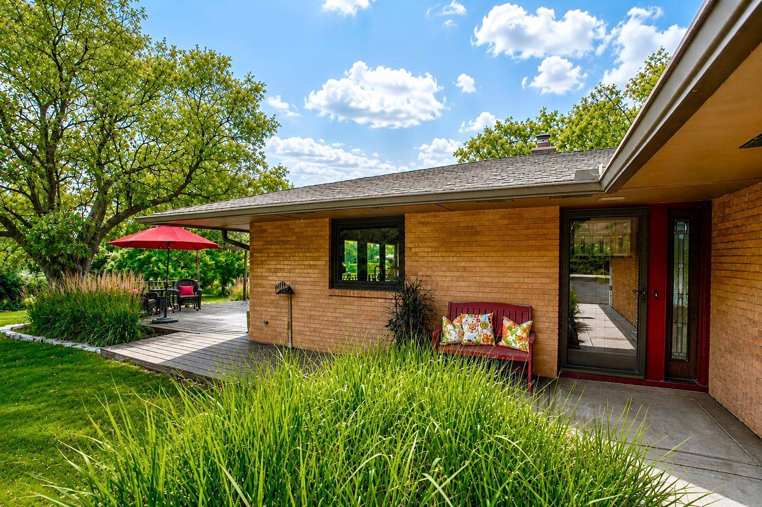 19 Dove LN, North Oaks, MN 55127