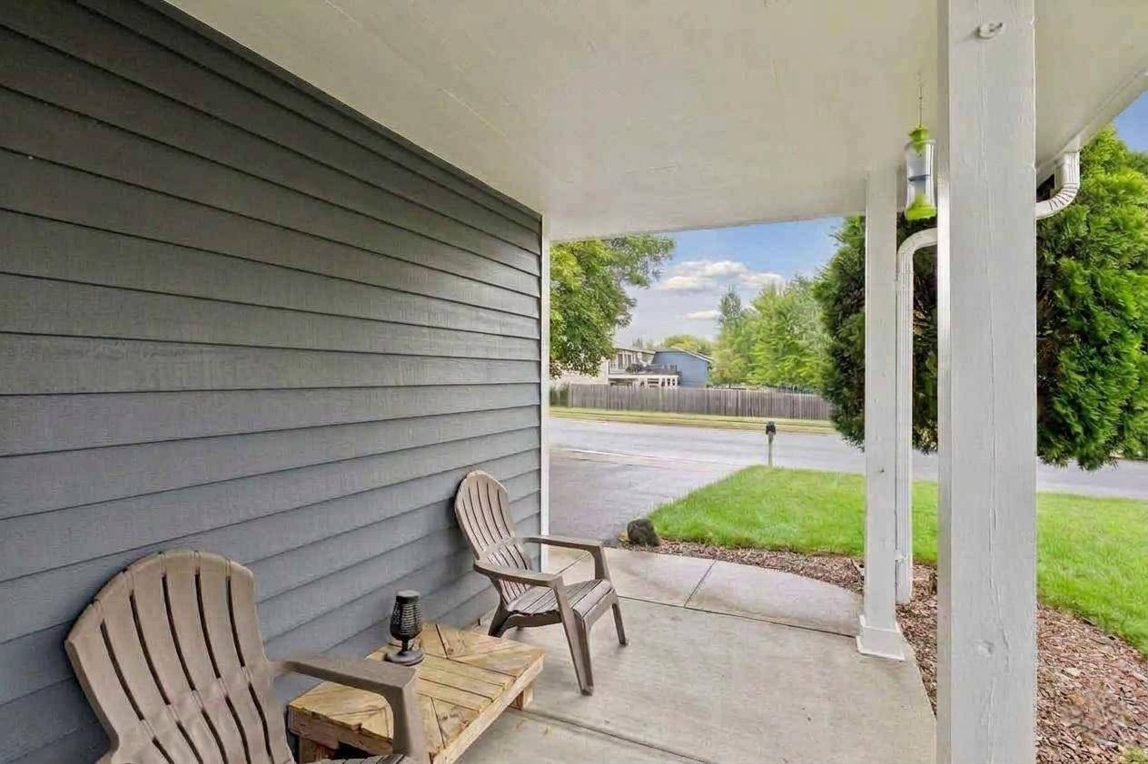 5855 W 140th ST, Savage, MN 55378
