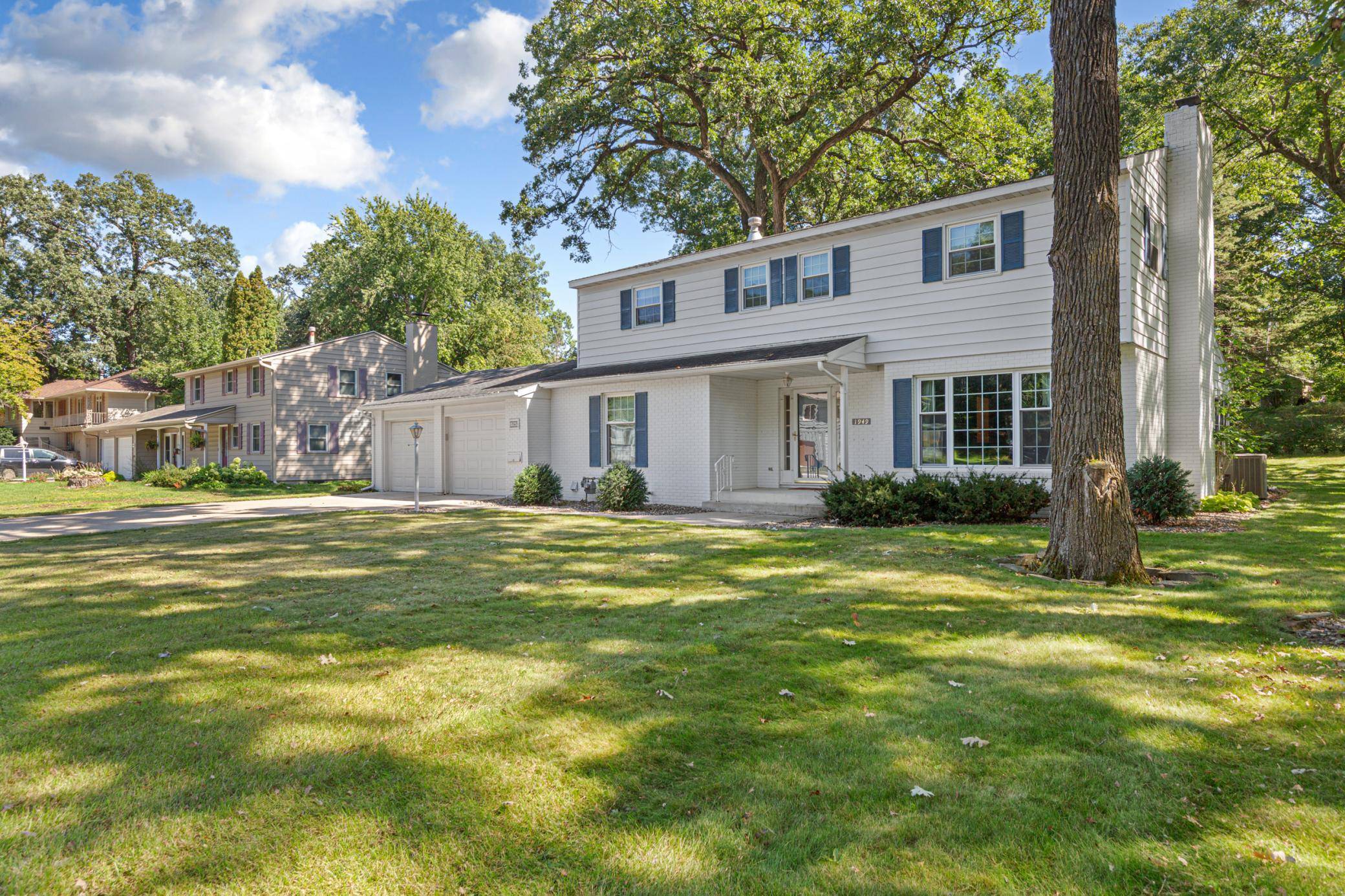 1949 Linn DR, Owatonna, MN 55060