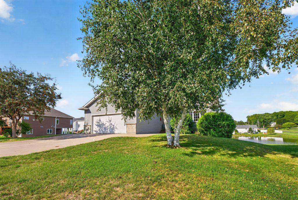 810 7th AVE SW, Pine Island, MN 55963