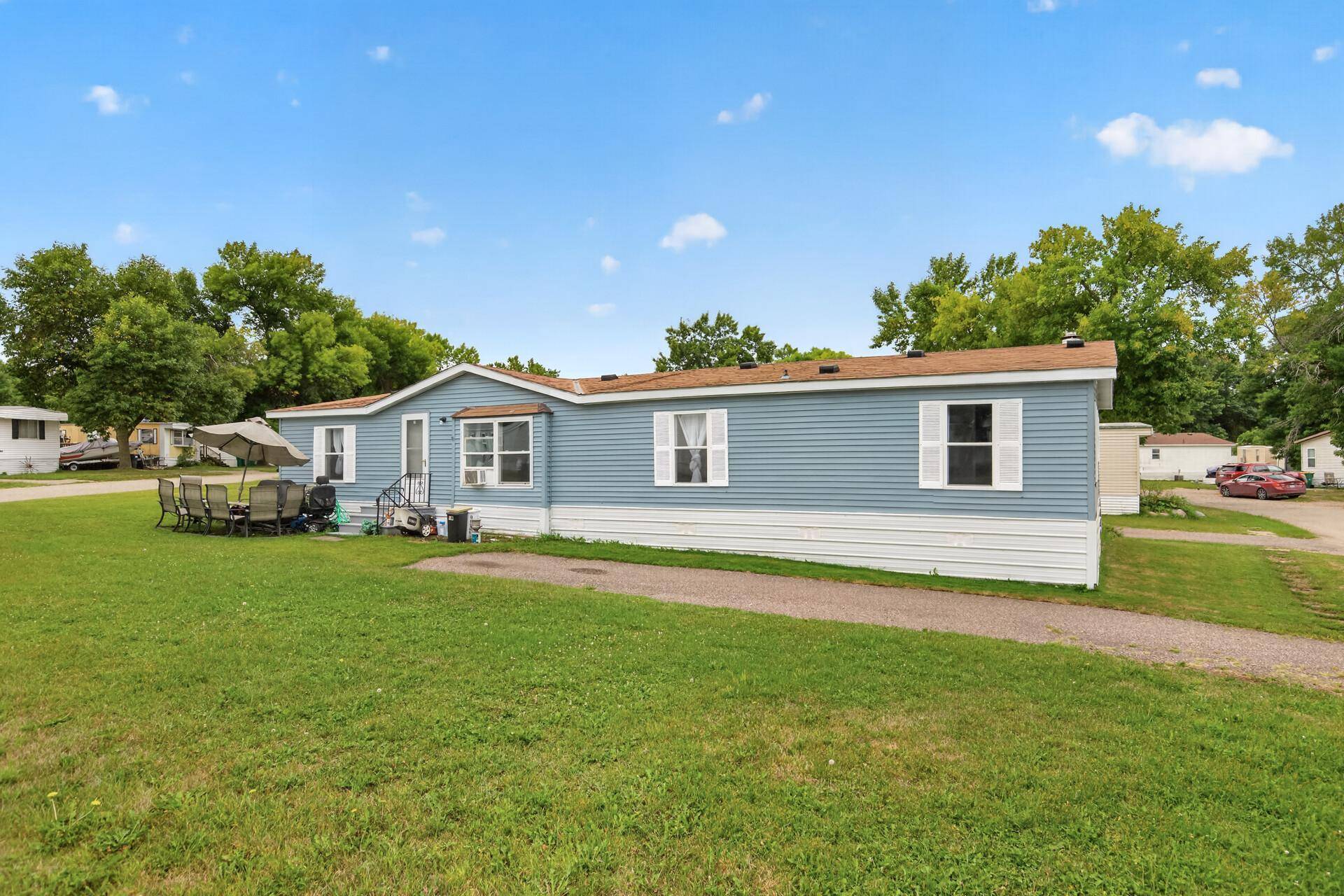 400 Center AVE S #80, Montrose, MN 55363