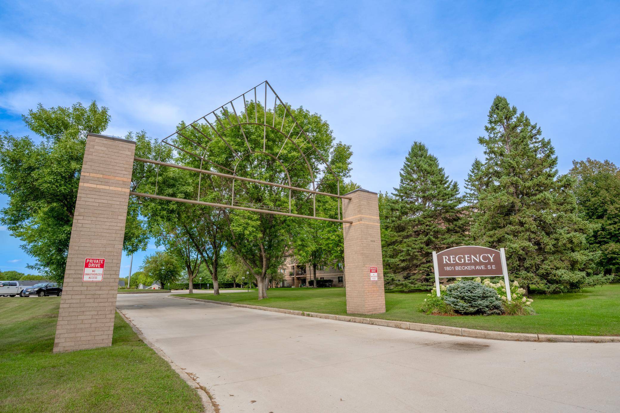 1801 Becker AVE SE #102, Willmar, MN 56201