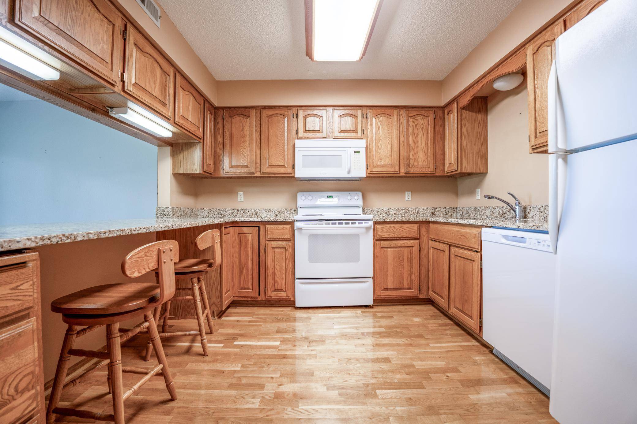 1801 Becker AVE SE #102, Willmar, MN 56201