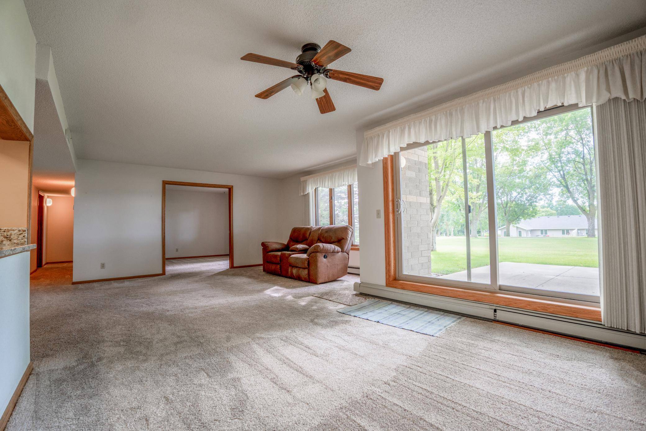 1801 Becker AVE SE #102, Willmar, MN 56201