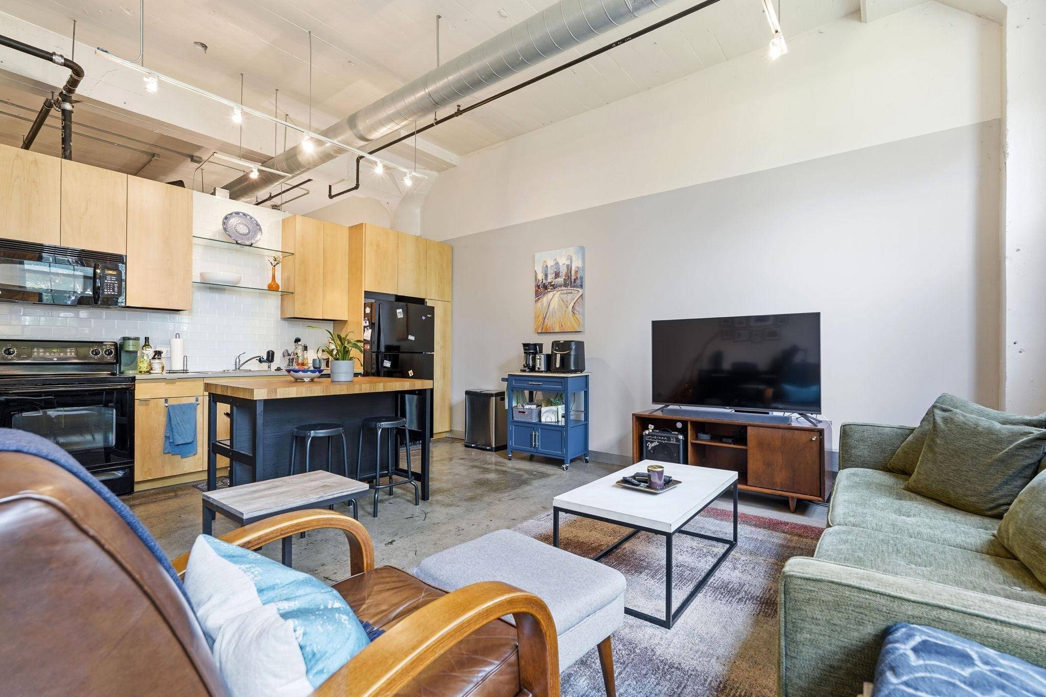 730 Stinson BLVD #124, Minneapolis, MN 55413