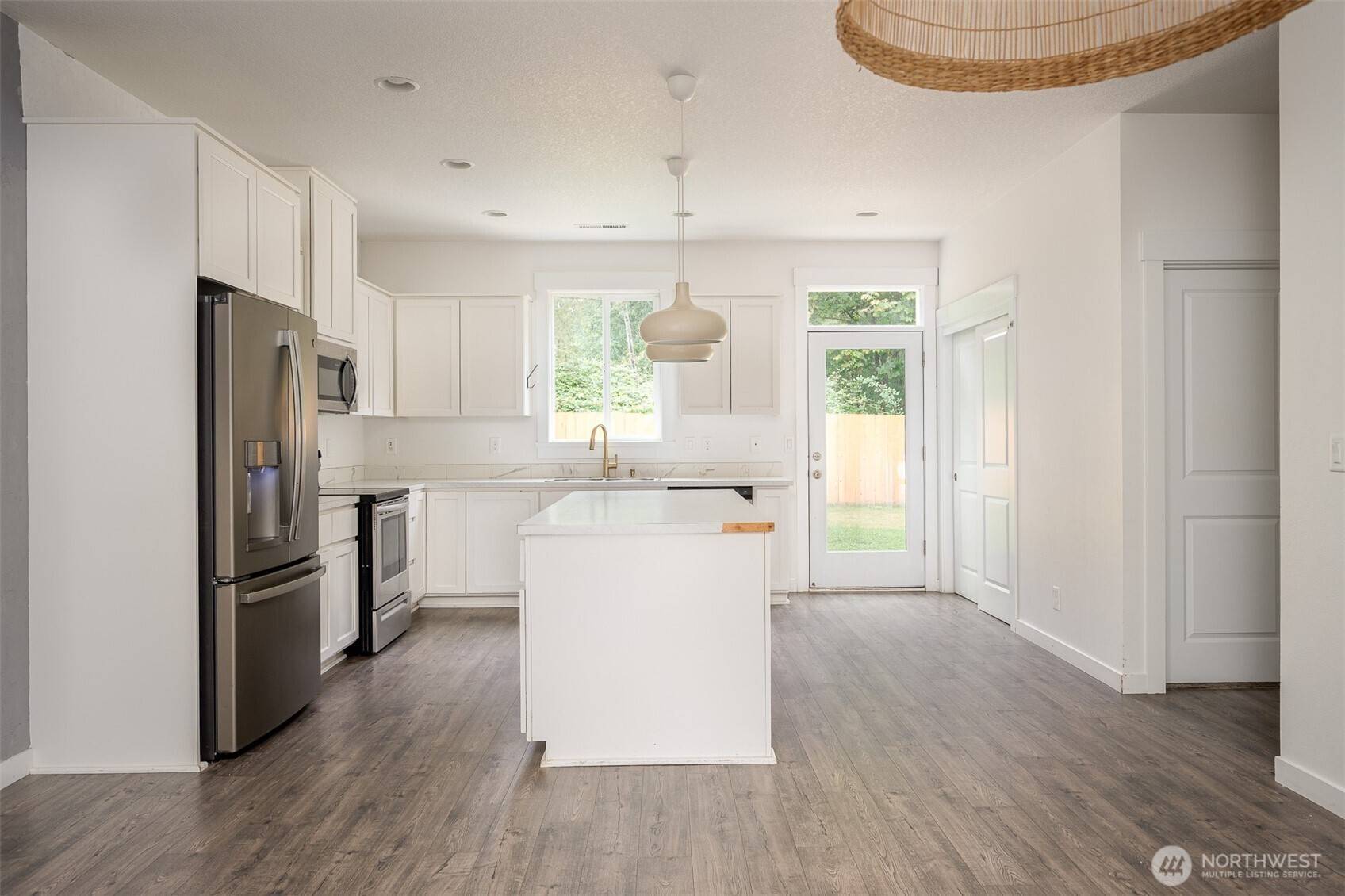 4 Alpine CT, Vader, WA 98593