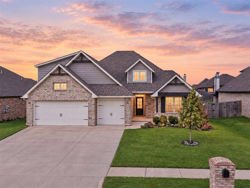 713 Red River DR, Yukon, OK 73099