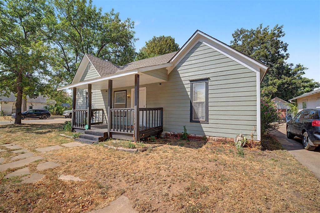218 W Adams ST, Crescent, OK 73028