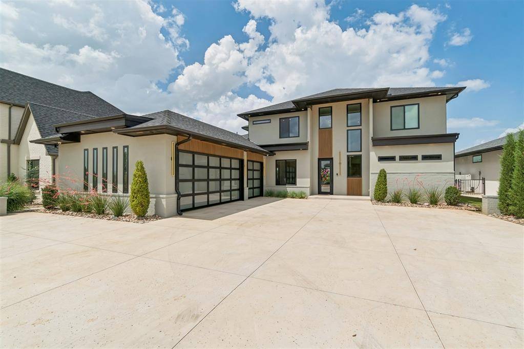 2025 Colonial WAY, Edmond, OK 73025