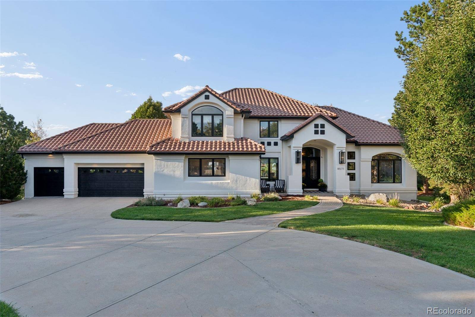 8571 Colonial DR, Lone Tree, CO 80124