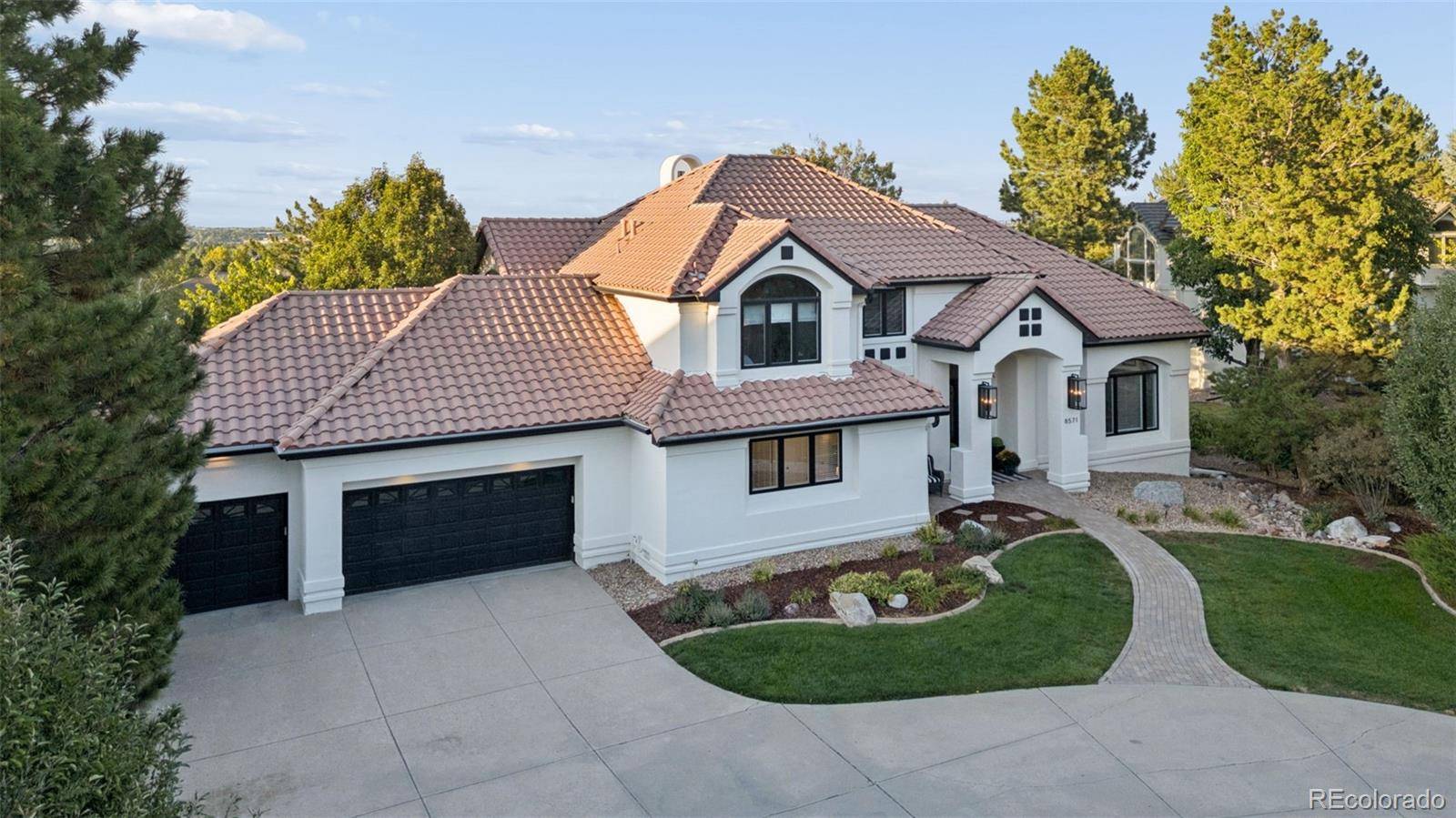8571 Colonial DR, Lone Tree, CO 80124