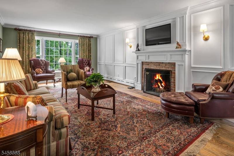 120 Riverwood Ave, Bedminster Twp., NJ 07921