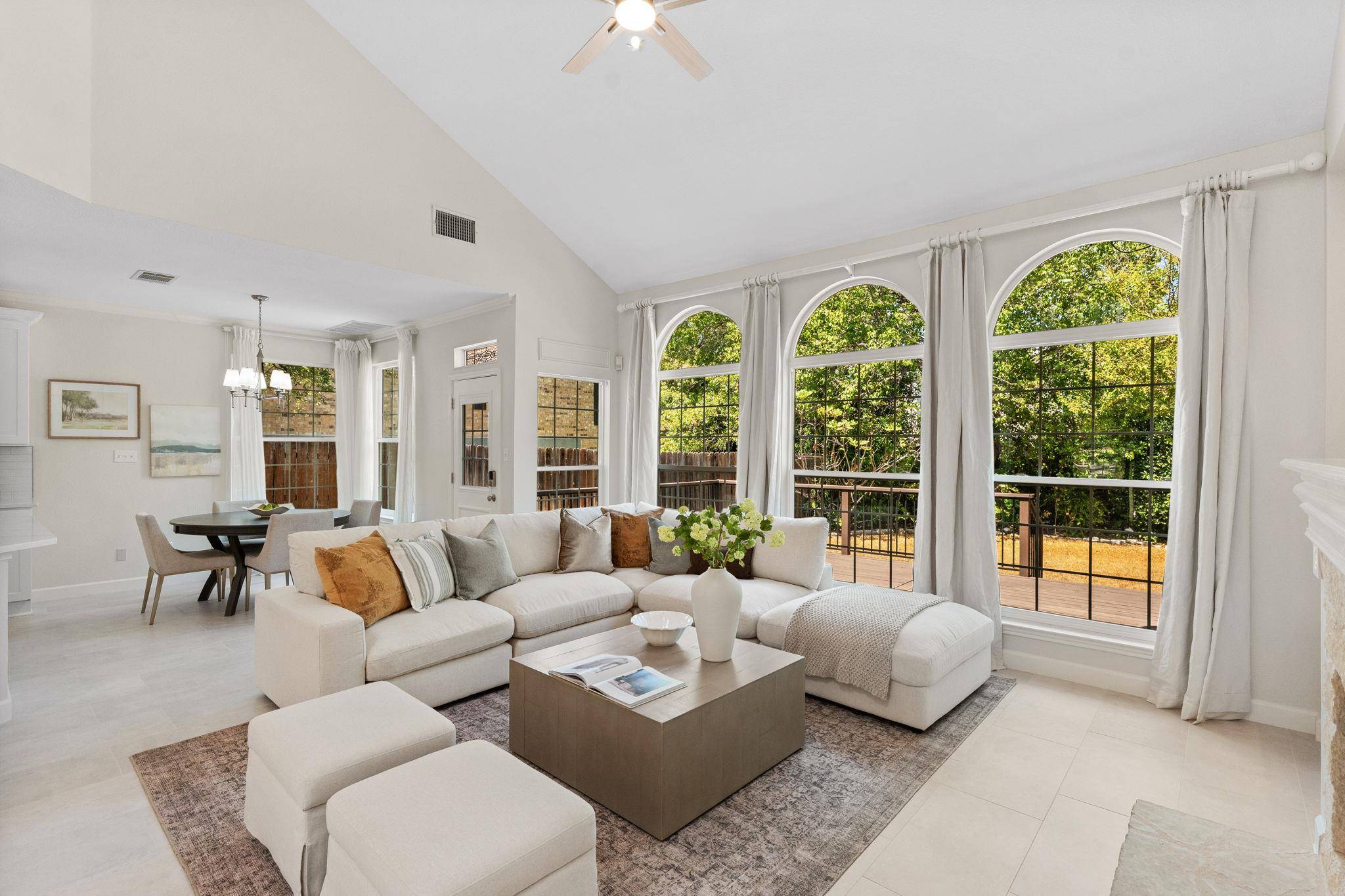 12600 Schreiner CT, Austin, TX 78732