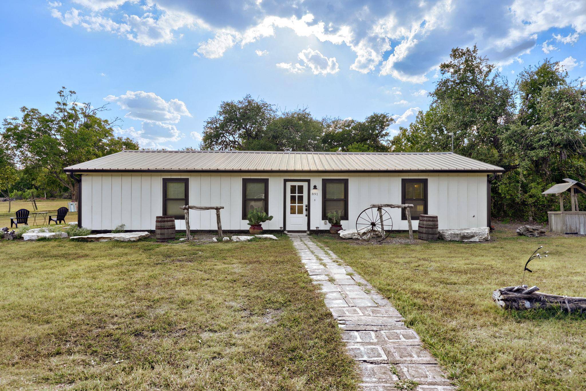 891 Lost CRK, Wimberley, TX 78676