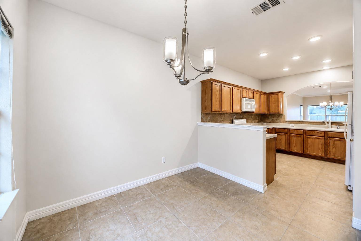 1732 Amberwood LOOP, Kyle, TX 78640