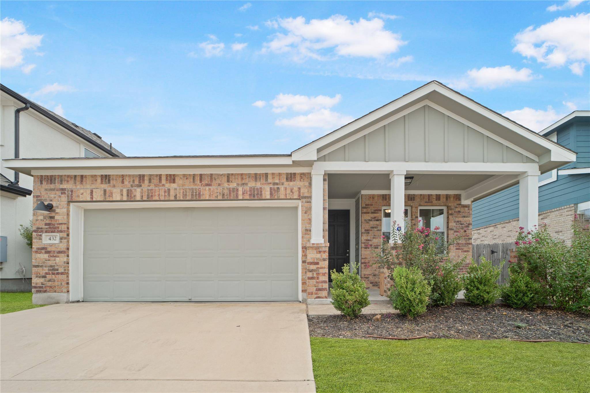 432 Chaste Tree DR, San Marcos, TX 78666
