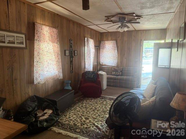 184 Deer Park RD, Mount Gilead, NC 27306