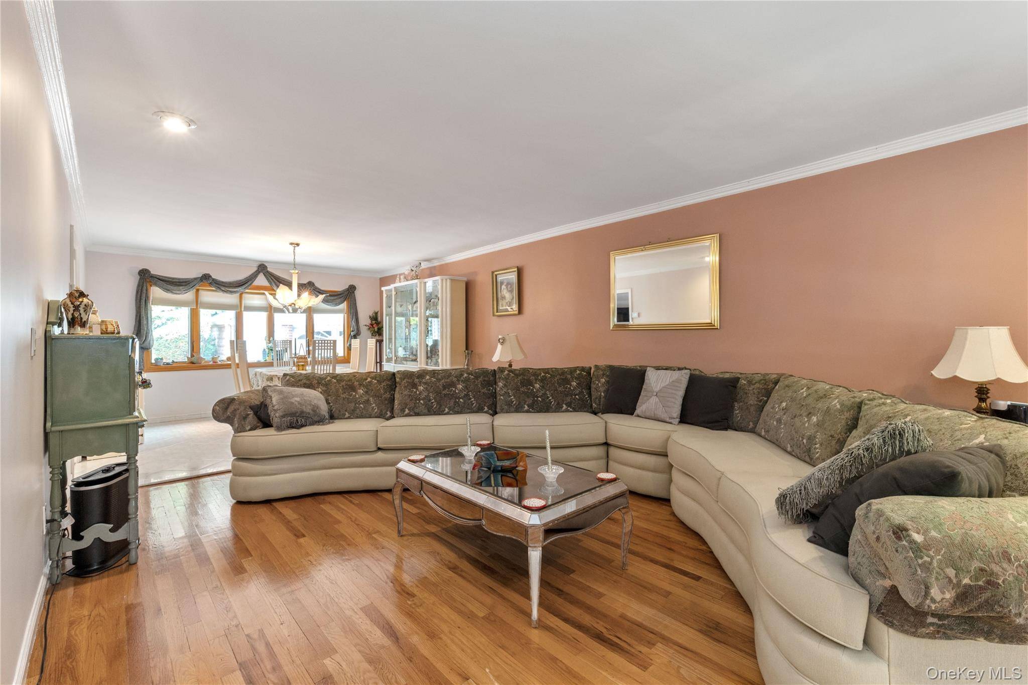 7349 196th PL, Fresh Meadows, NY 11366