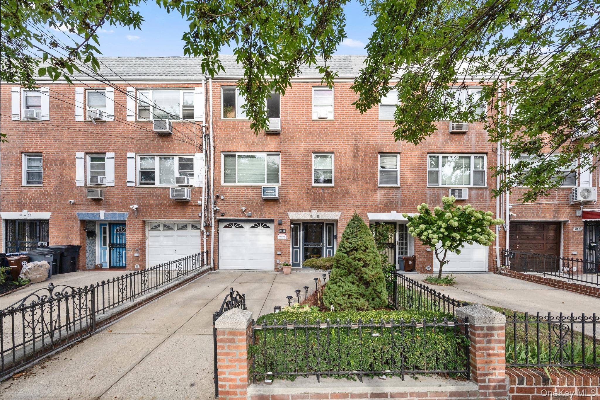 3039 69th ST, Woodside, NY 11377