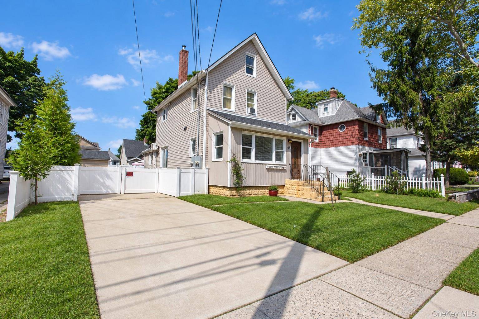 45 Lynbrook AVE #1, Lynbrook, NY 11563