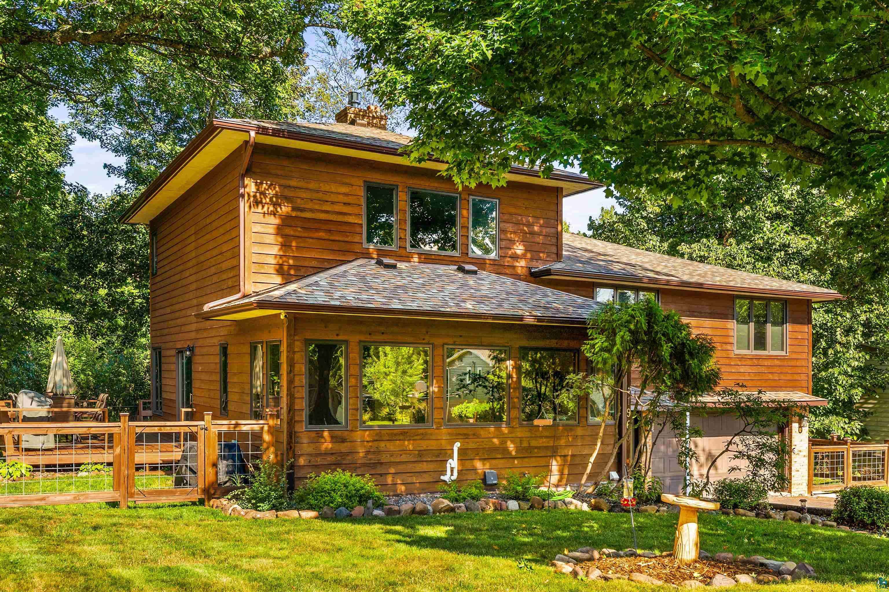 1960 Hartley Rd, Duluth, MN 55803